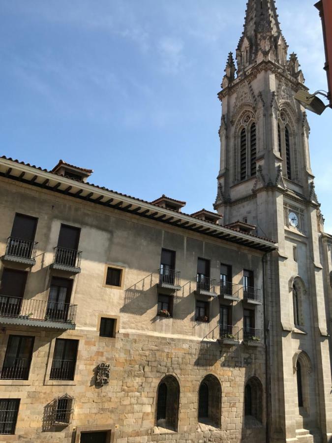 Mirador Catedral De Santiago Apartment Bilbao Luaran gambar